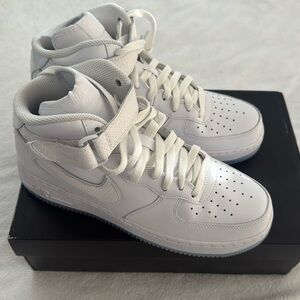 NWT Nike Air Force 1 Mid 'White Ice Reptile' FN4274-100